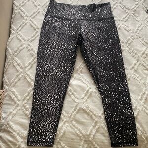 Calia by Carrie Underwood Core Essential Capri Leggings XL